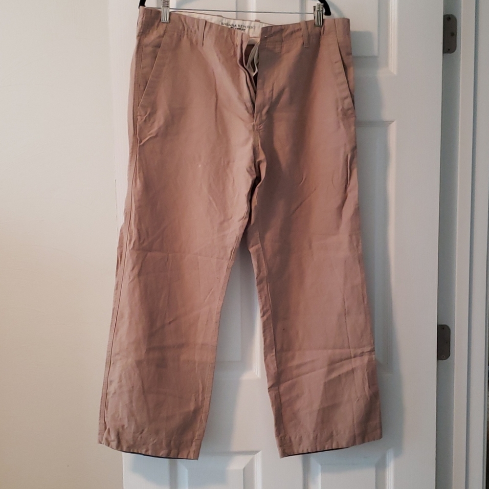 Banana Republic Relaxed Fit Linen pants size 35/30